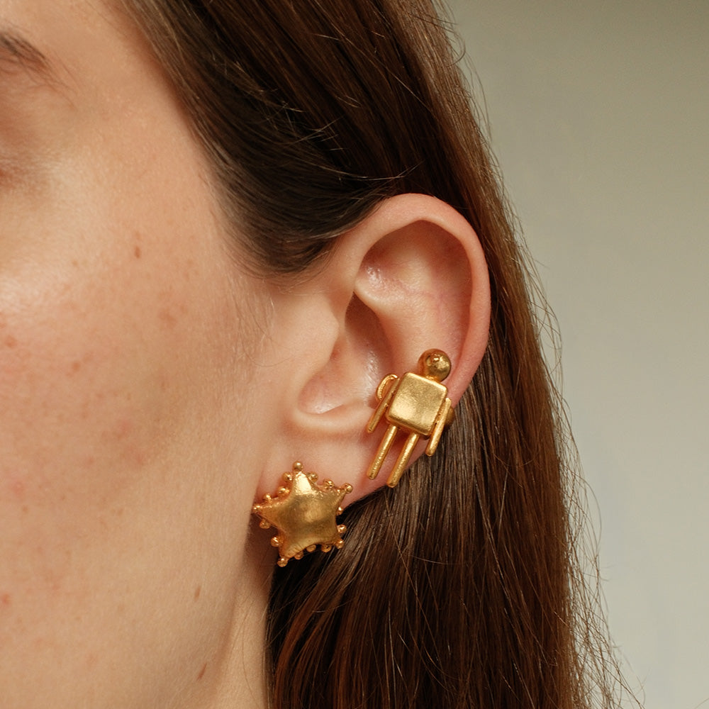 Earcuff Robot