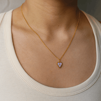 PreOrder 1 Letter Heart Chain